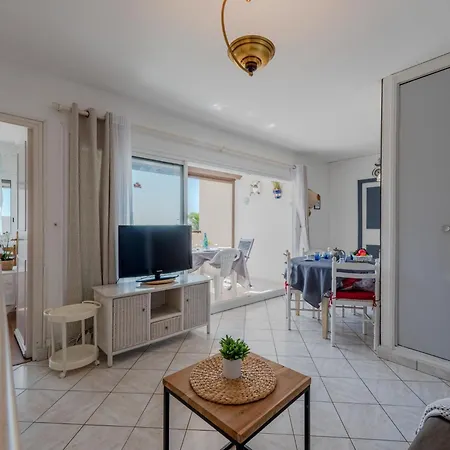 Soleil Levant 1 Et 2-1 By Interhome Apartment