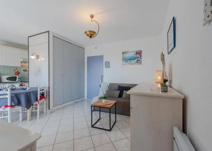 Soleil Levant 1 Et 2-1 By Interhome Lägenhet Leucate