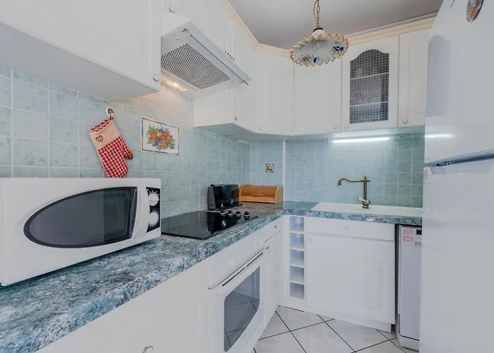 Soleil Levant 1 Et 2-1 By Interhome *