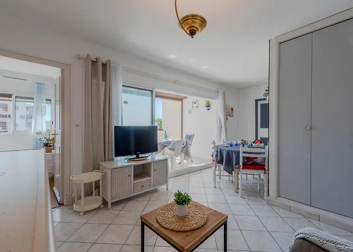 Soleil Levant 1 Et 2-1 By Interhome Appartement